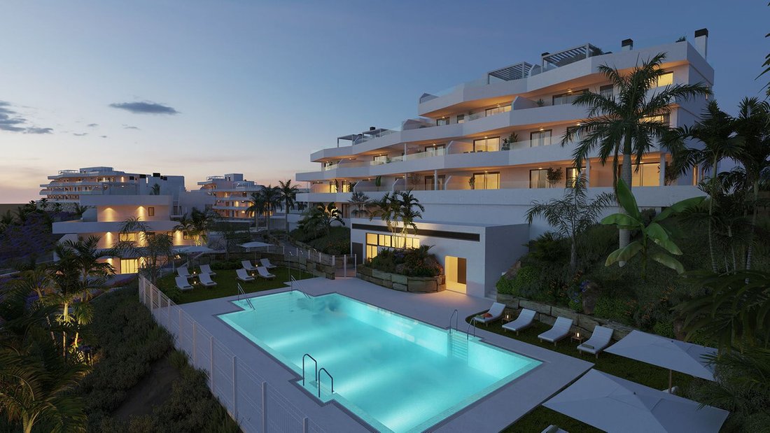 Penthouse in Estepona, Andalusia, Spain 2 - 15322195