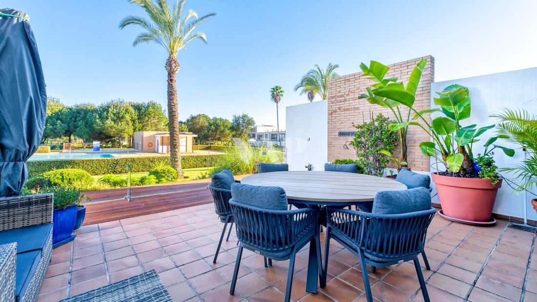 Villa in Vilamoura, Quarteira, Algarve 1 - 15321372