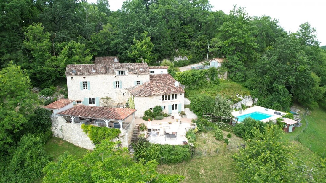 House in Laroque-Timbaut, Nouvelle-Aquitaine, France 2 - 15227824