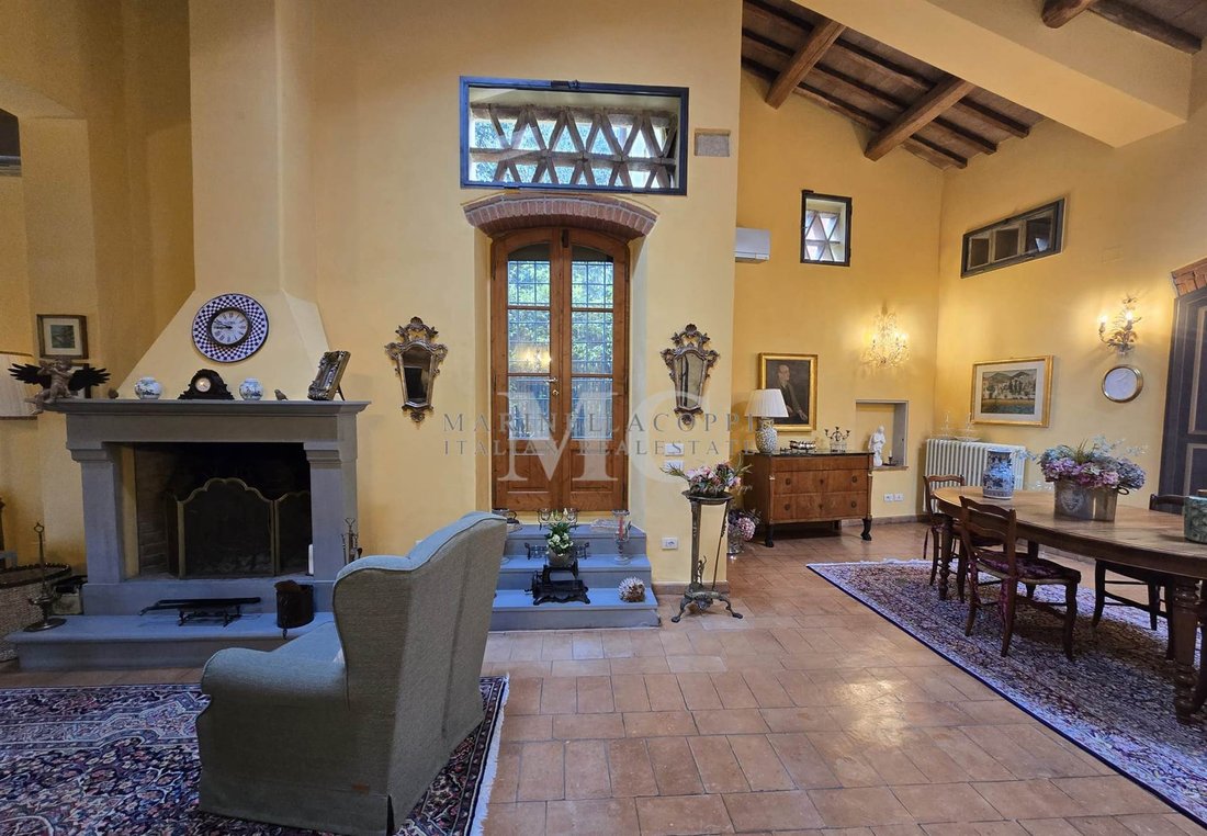 House in Center, Signa, Tuscany 1 - 15322556