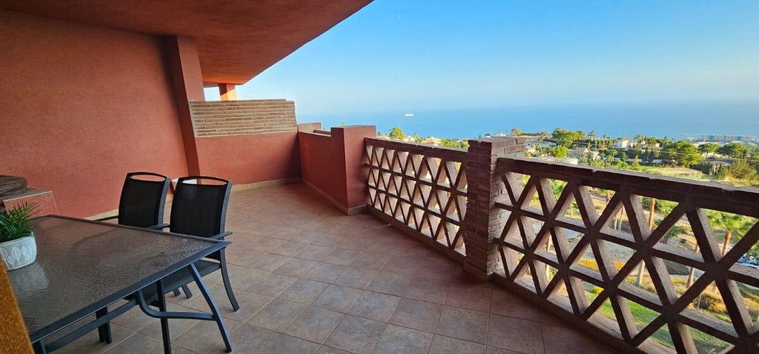 Apartment in Benalmadena, Andalusia, Spain 2 - 15322158