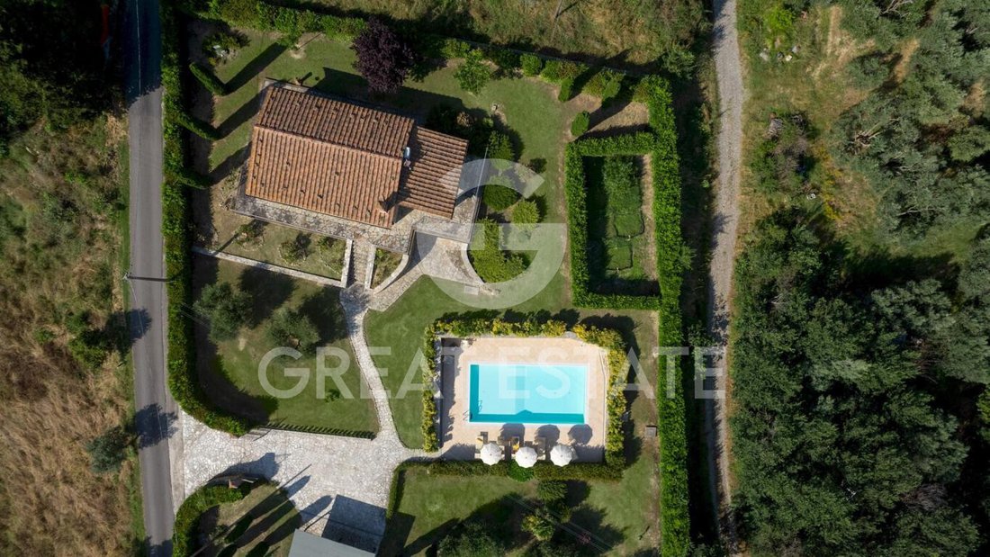 Estate in Volterra, Tuscany, Italy 3 - 15322310