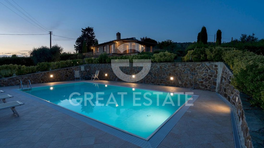 Estate in Volterra, Tuscany, Italy 4 - 15322310