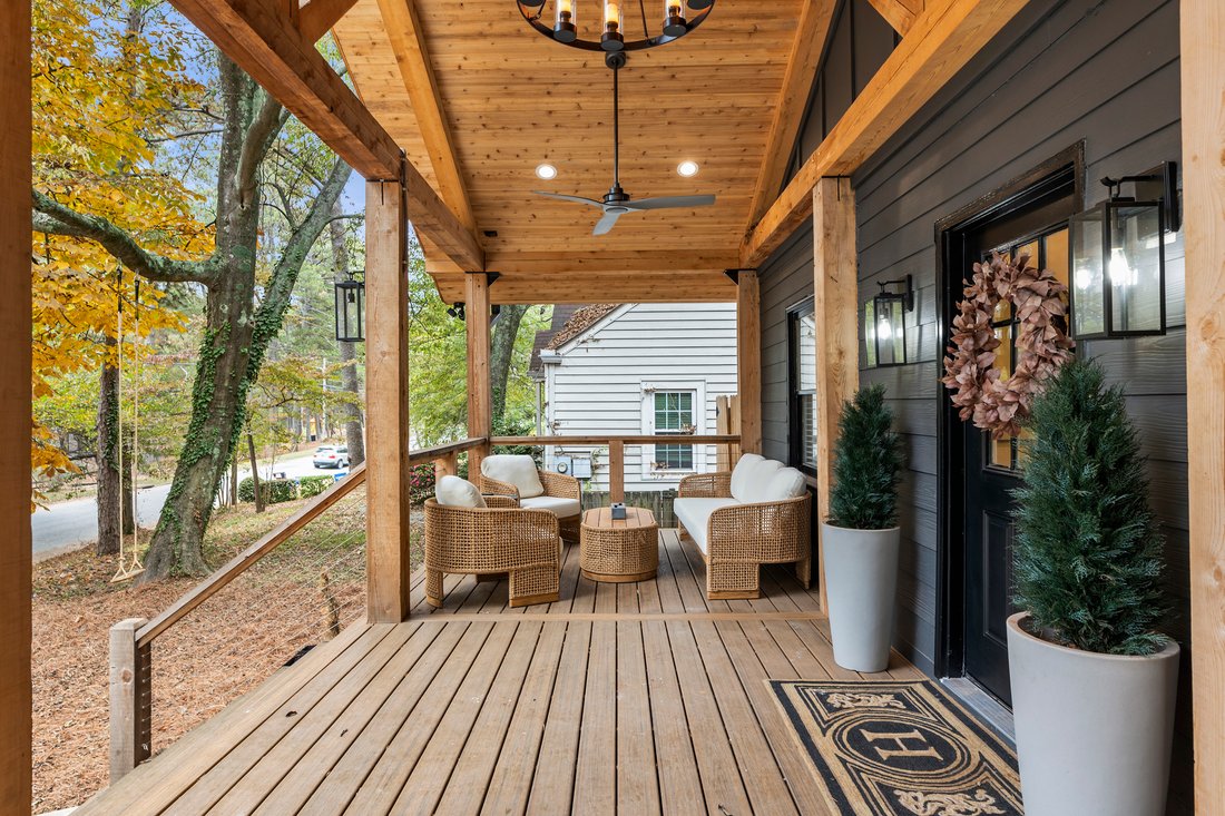 Newly Renovated Bungalow In The Parkview In Atlanta, Georgia, United ...