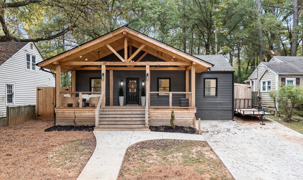 Newly Renovated Bungalow In The Parkview In Atlanta, Georgia, United ...