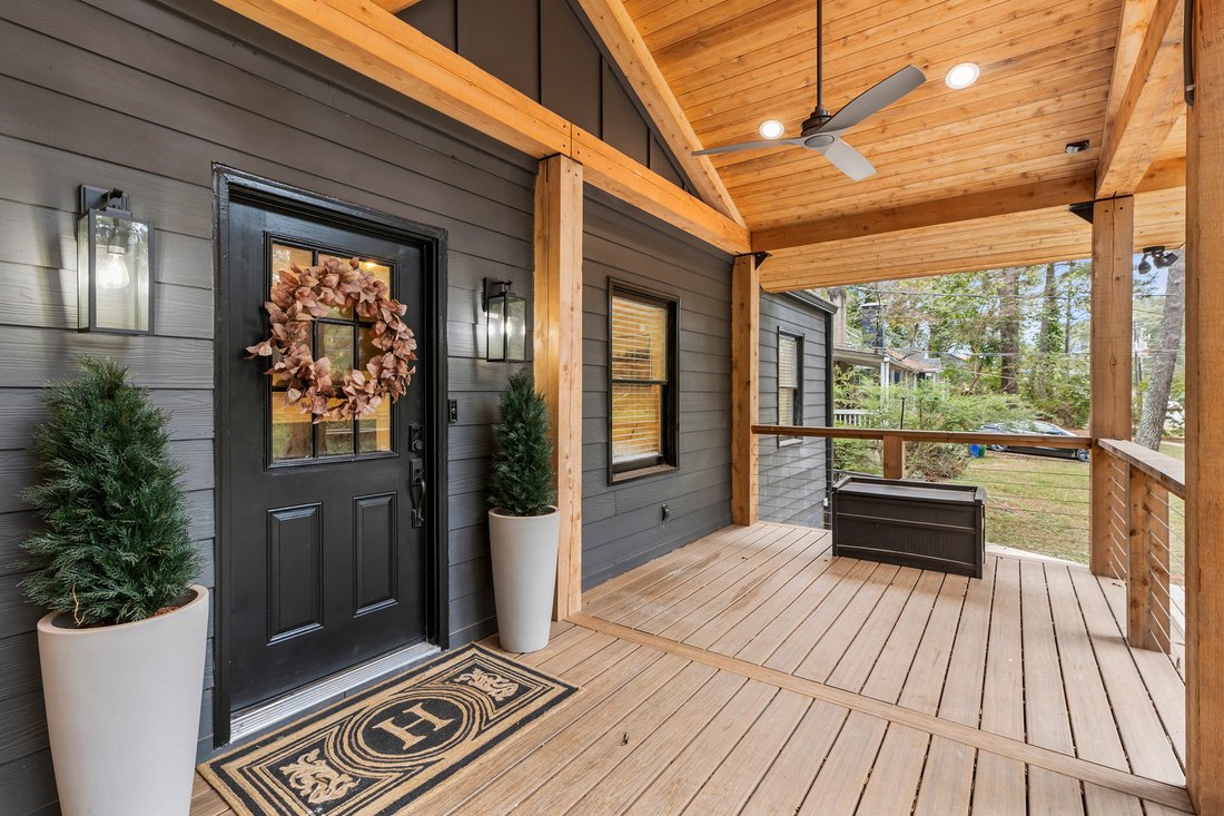 Newly Renovated Bungalow In The Parkview In Atlanta, Georgia, United ...