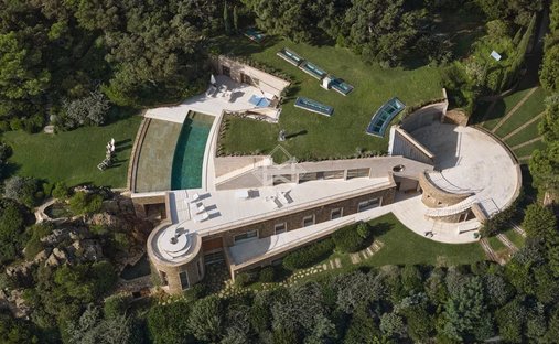 Villa in Centre, Bormes-les-Mimosas, France 1