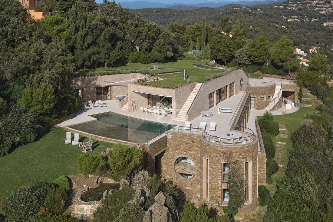 Villa in Centre, Bormes-les-Mimosas, France 3 - 15321906