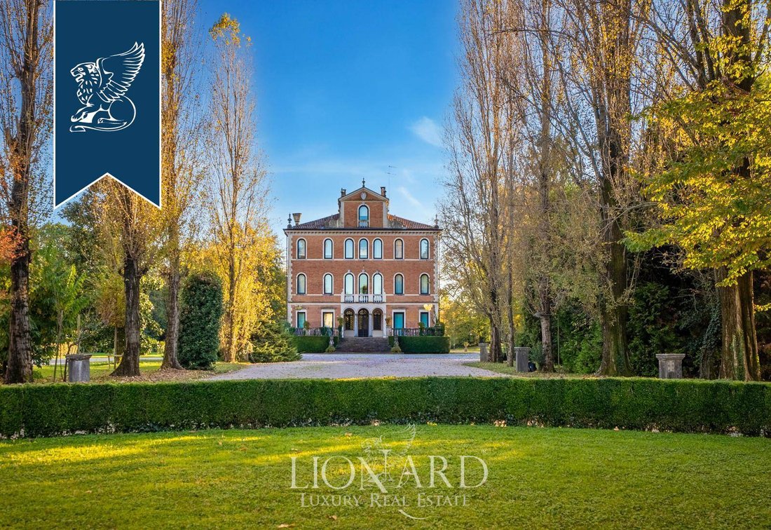 Villa in Passeggi - Ospedale San Camillo, Treviso, Italy 3 - 15323512