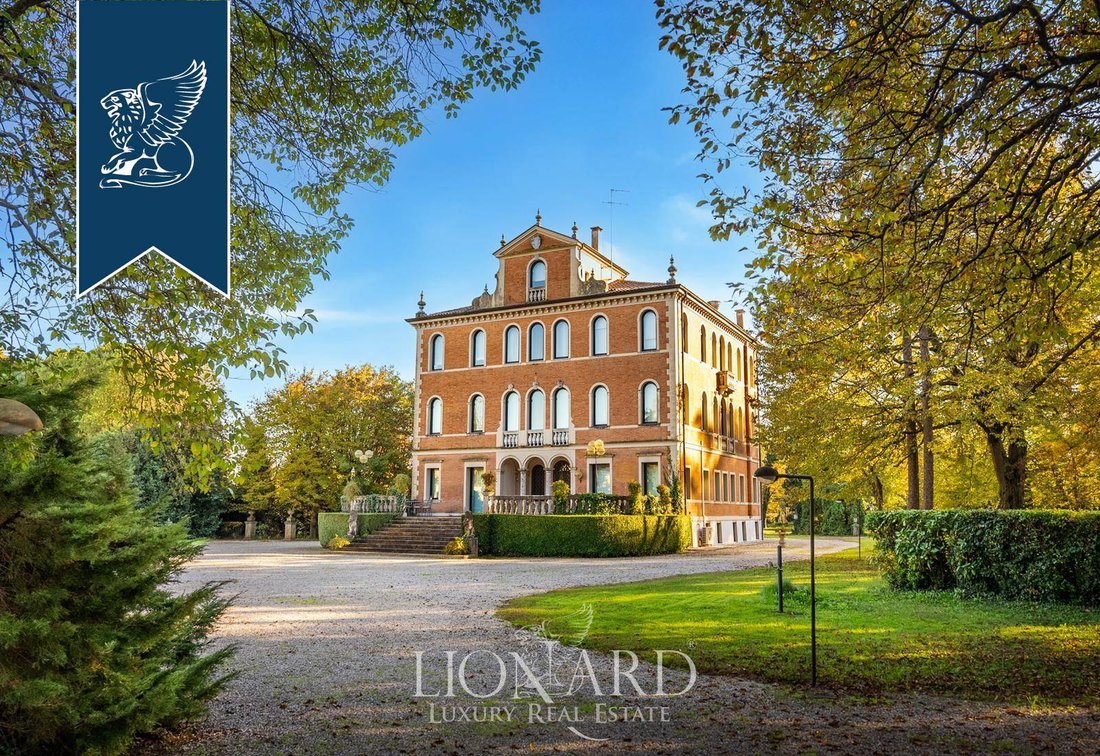 Villa in Passeggi - Ospedale San Camillo, Treviso, Italy 1 - 15323512
