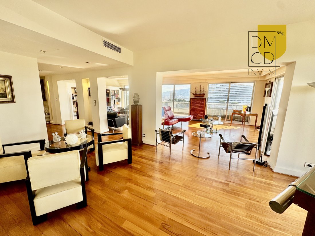 Apartment in Sainte Anne, 8e Arrondissement, Marseille 3 - 15321914