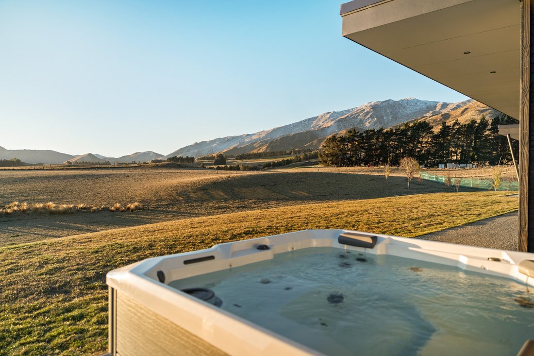 House in Arrow Junction, Otago, New Zealand 4 - 14275391