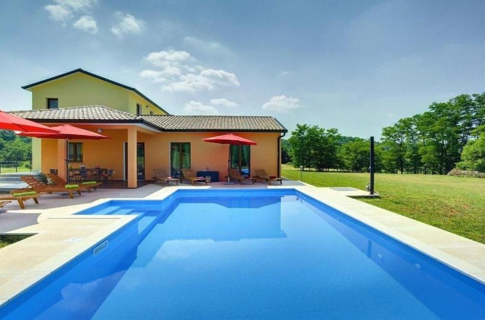 Villa in Tinjan, Istria County, Croatia 1 - 11721680