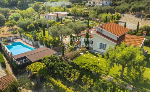 Villa in Piani-Torrazza, Imperia, Liguria 1