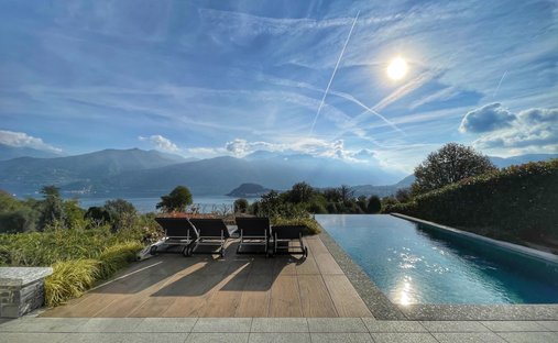 Villa in Griante, Lombardei, Italien 1