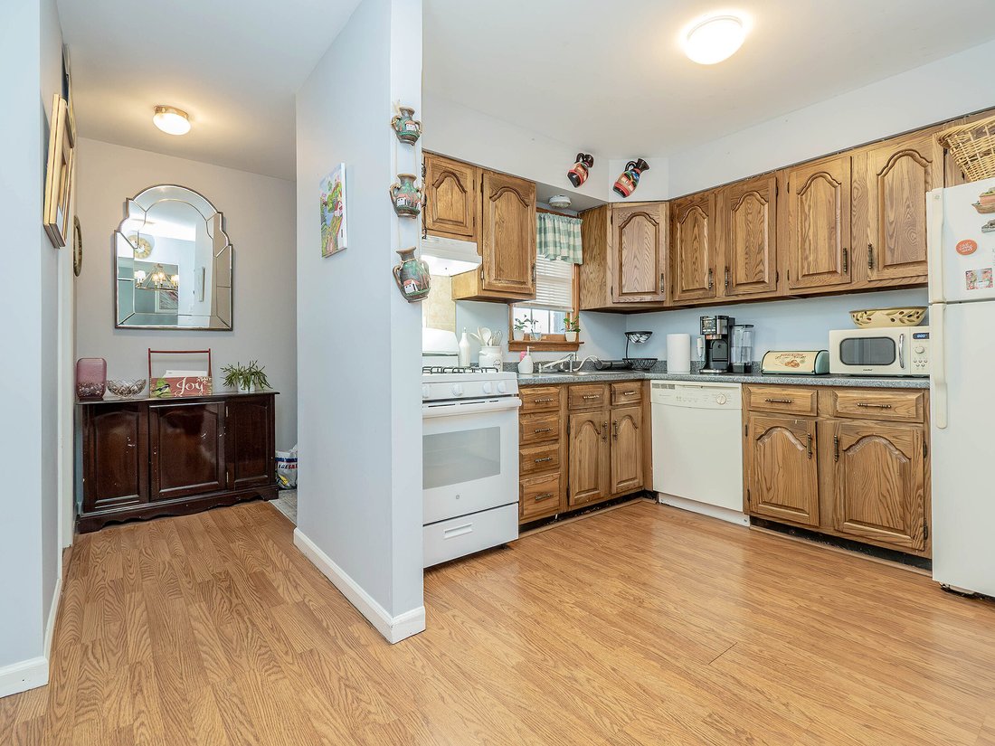Apartment in Port Washington, New York, United States 2 - 15323792