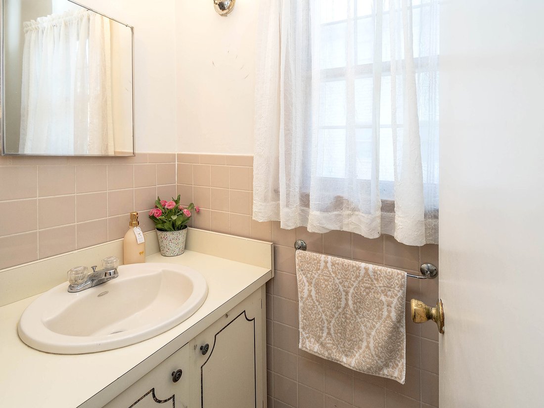 Apartment in Port Washington, New York, United States 3 - 15323792