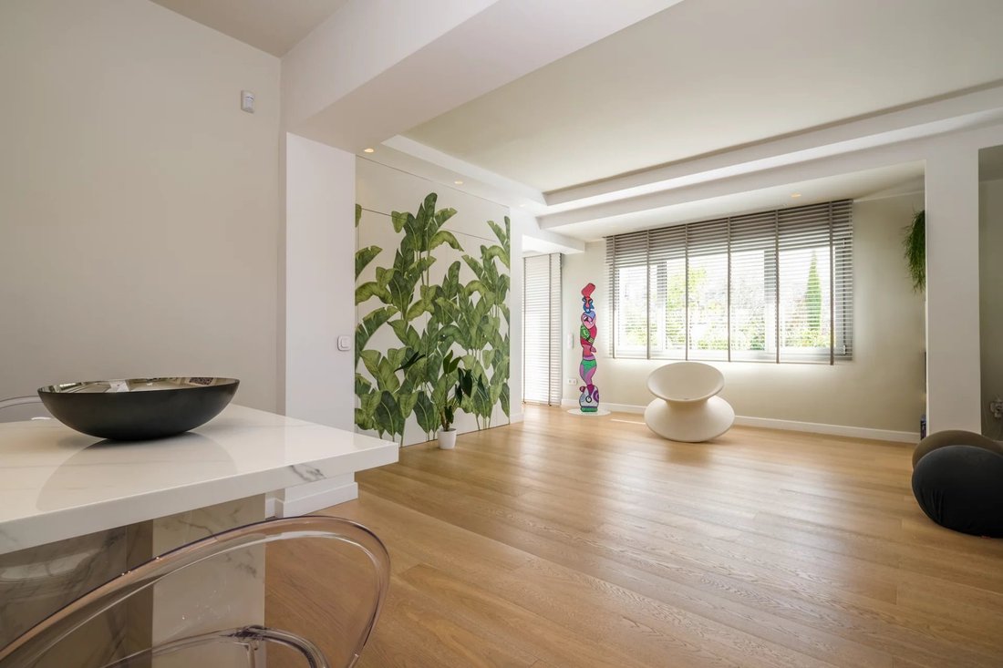 Apartment in Athens, Greece 4 - 14715817
