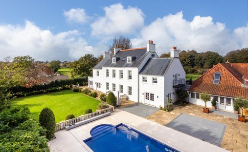 Casa a Jersey, Jersey 1