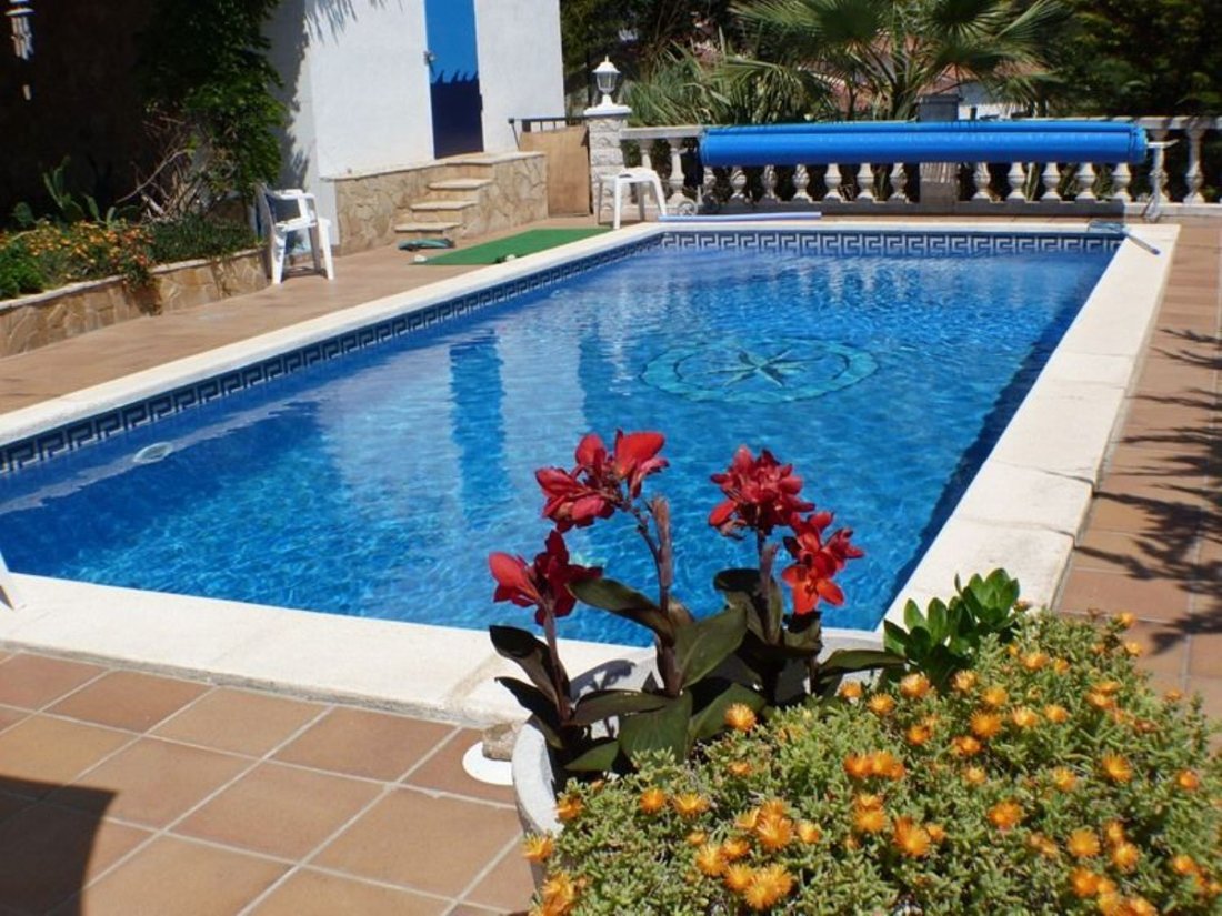 Villa in Lloret de Mar, Catalonia, Spain 4 - 15325028