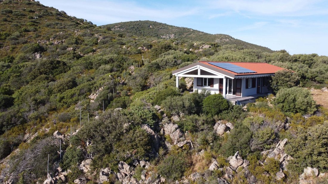 Villa in Peripheral Fractions, Olbia, Sardinia 1 - 15325513
