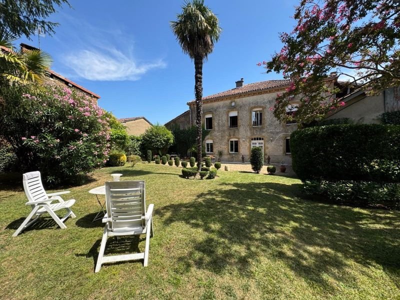 Townhouse in Boulogne-sur-Gesse, Occitania, France 1 - 15325109