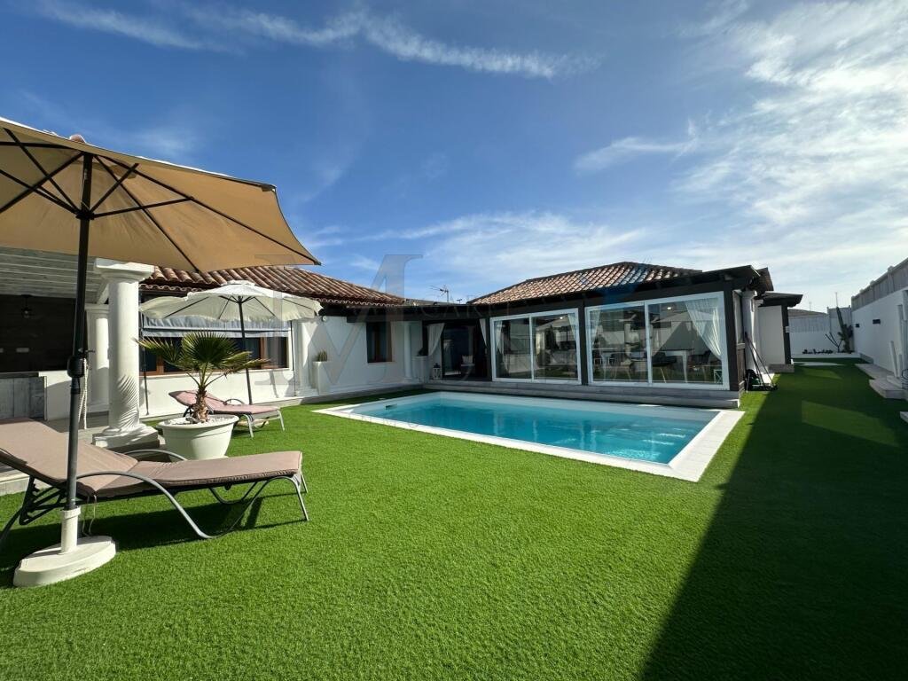 House in La Oliva, Canary Islands, Spain 2 - 15215559