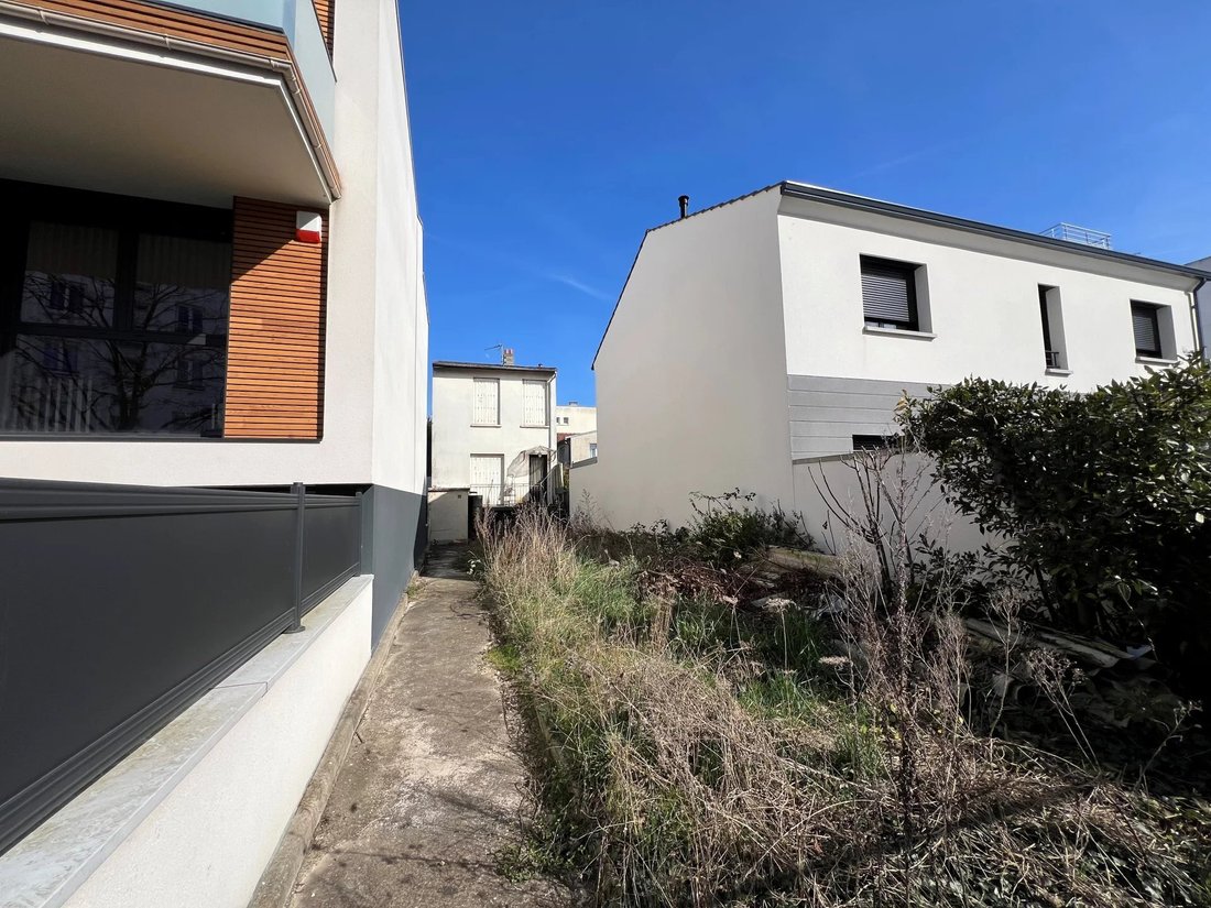 House in Epinettes, Issy-les-Moulineaux, France 1 - 15325824