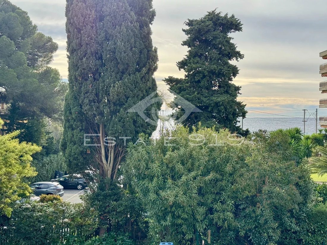 Apartment in French Riviera, Provence-Alpes-Côte d'Azur, France 1 - 13724424
