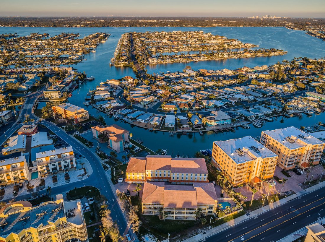 Casa a St. Pete Beach, Florida, Stati Uniti 3 - 15325775