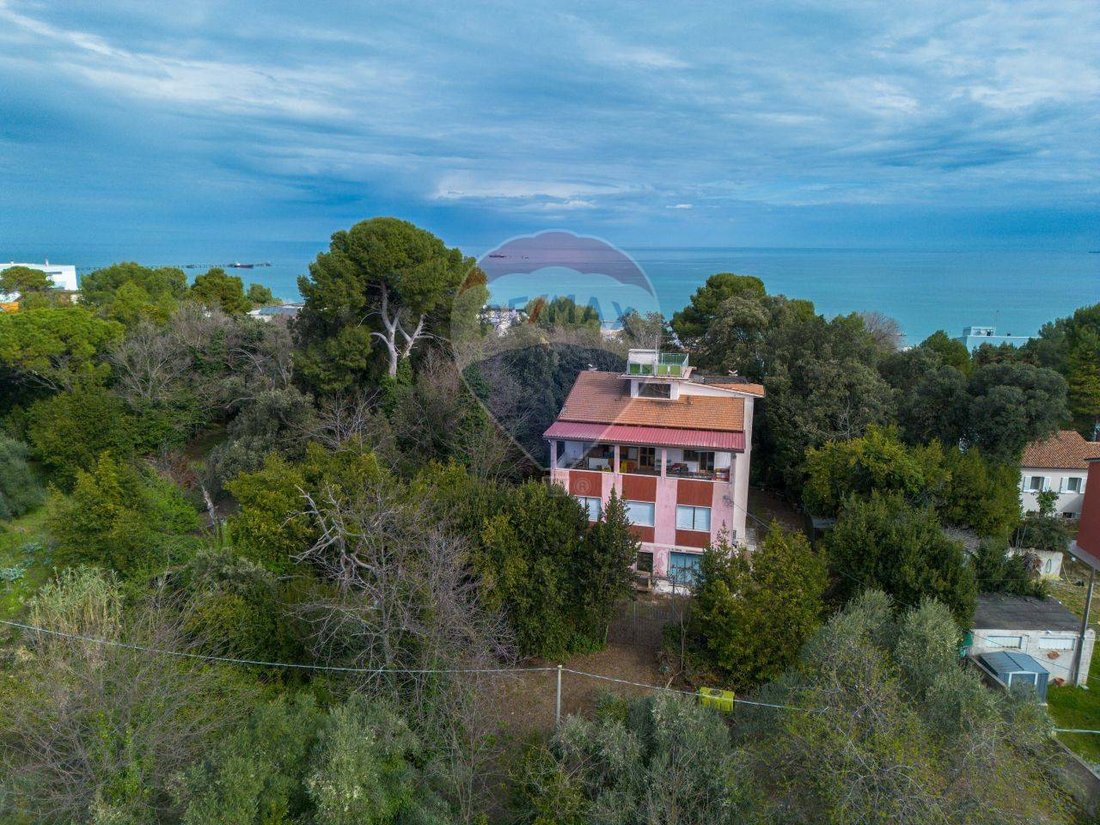 House in Falconara Alta, Falconara Marittima, Marche 1 - 15325549