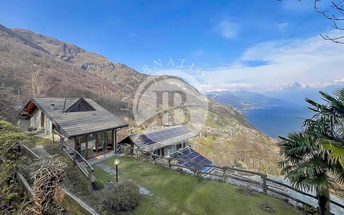 Villa in Saliana, Lombardy, Italy 1 - 15325673