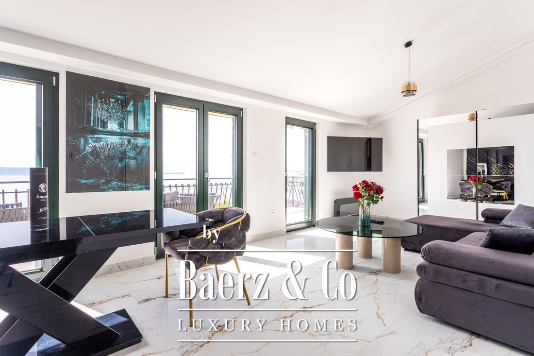 Villa in Okrug Gornji, Split-Dalmatia County, Croatia 1 - 15326035
