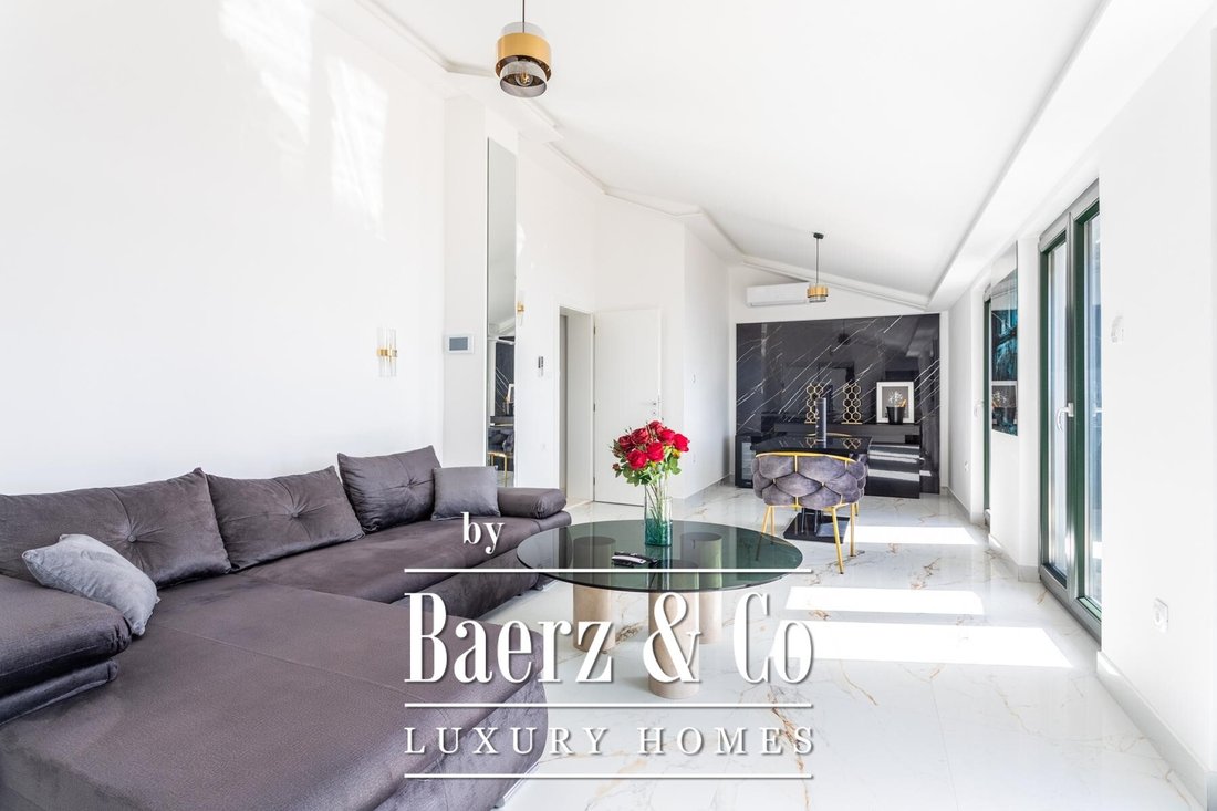 Villa in Okrug Gornji, Split-Dalmatia County, Croatia 2 - 15326035