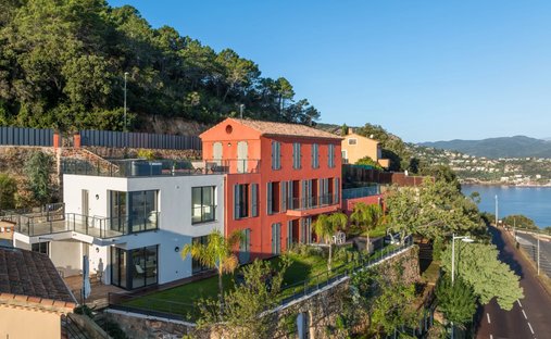 Villa in Théoule-sur-Mer, Provence-Alpes-Côte d'Azur, France 1