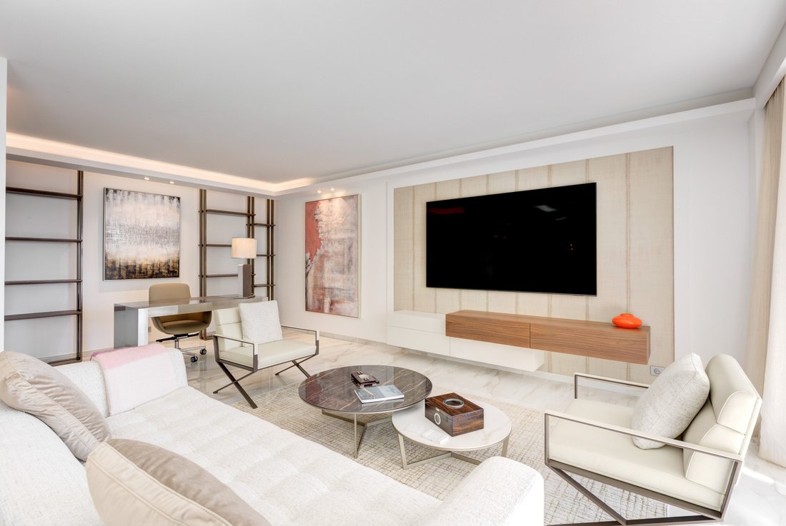 Apartment in Saint Nicolas, Cannes, France 5 - 15324669
