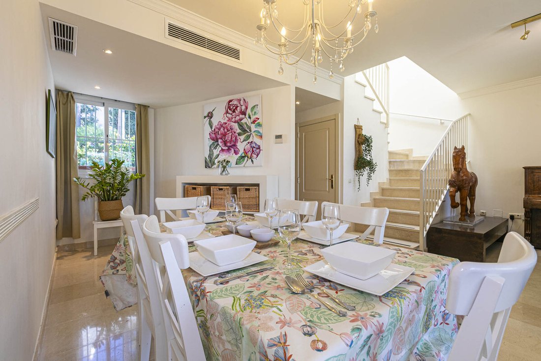 Townhouse in Marbella, Andalusia, Spain 3 - 15325632