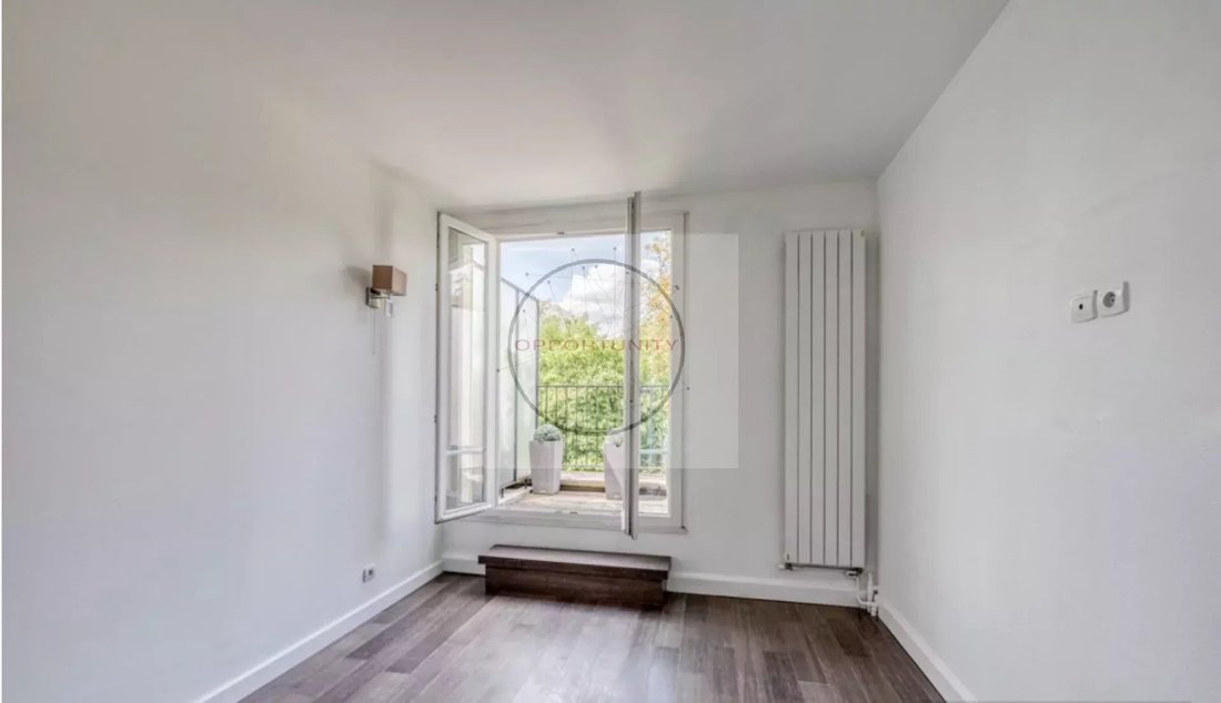 Apartment in Nogent-sur-Marne, Ile-de-France, France 2 - 14417720