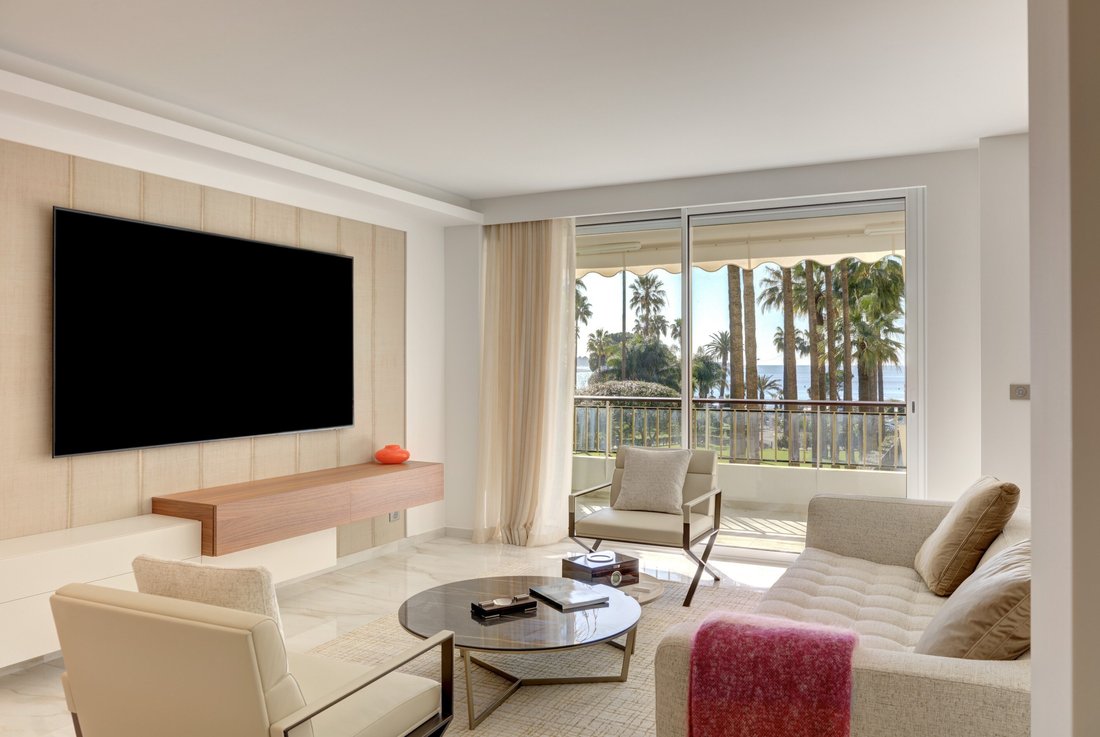 Apartment in Saint Nicolas, Cannes, France 1 - 15324669