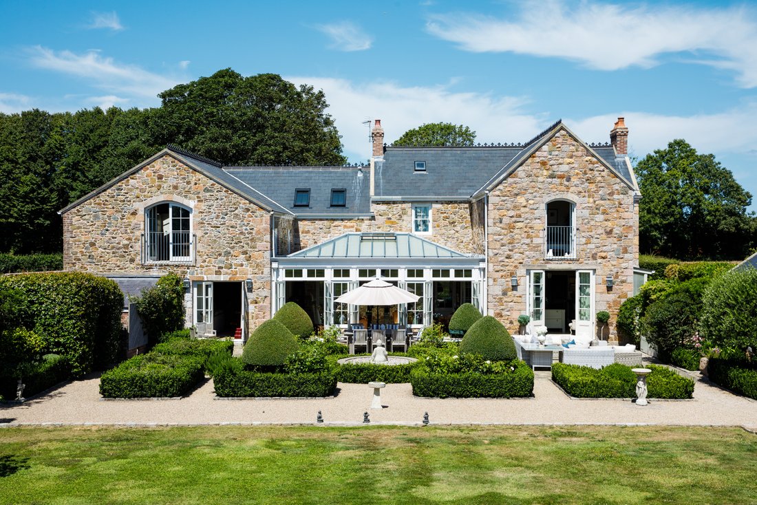 Villa in Jersey, Jersey 3 - 15326402