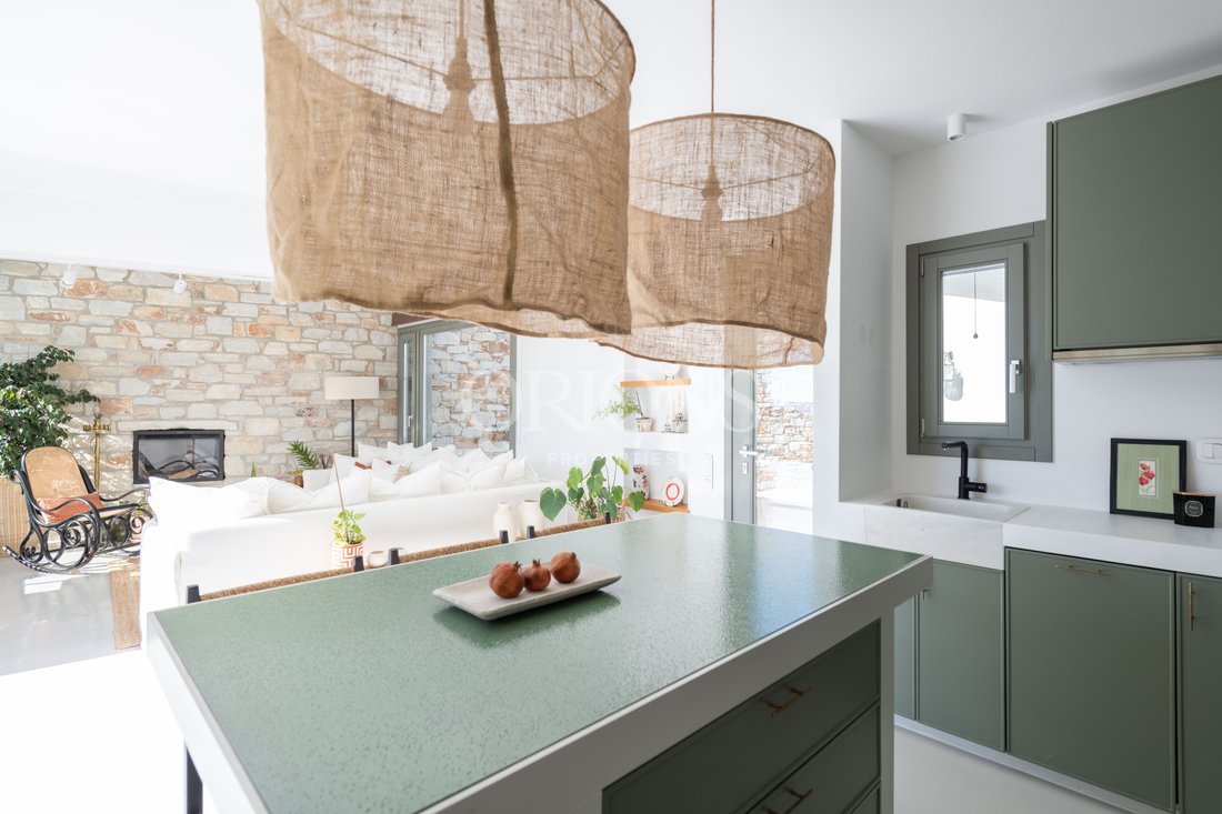 Villa in Paros, Aegean, Greece 5 - 13795226
