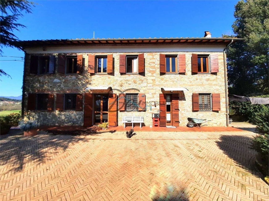 Estate in Montecarlo, Tuscany, Italy 2 - 15328729