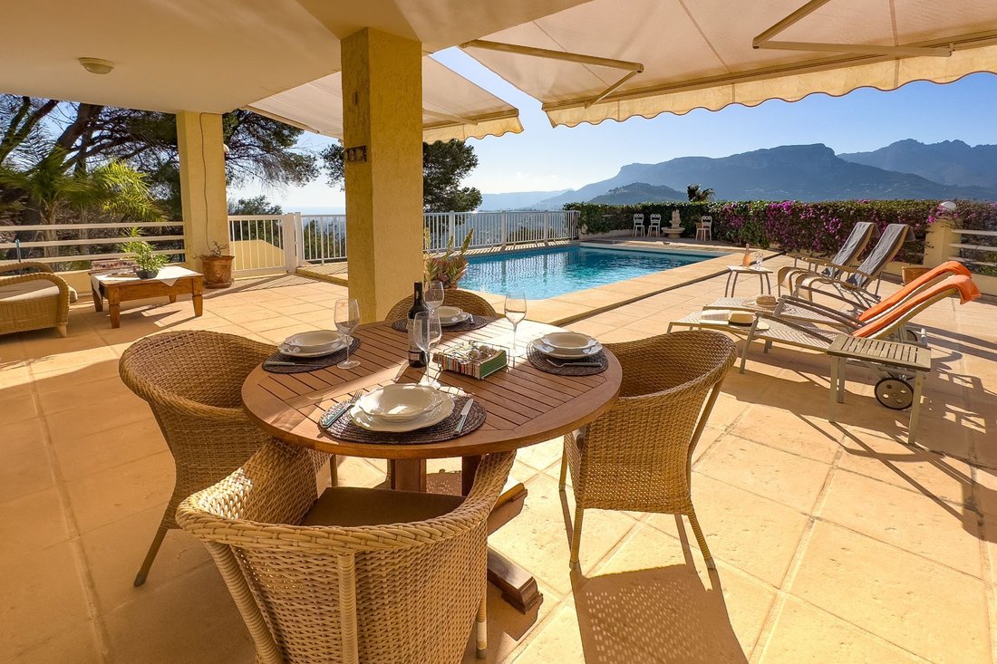 Chalet in Calp / Calpe, Valencian Community, Spain 4 - 15329778