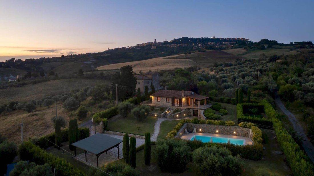 Country House in Volterra, Tuscany, Italy 2 - 15328140