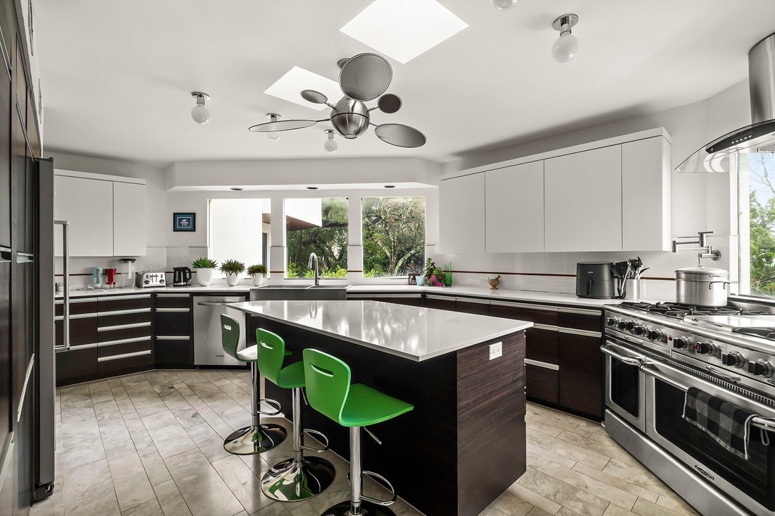 House in Austin, Texas, United States 5 - 15328070
