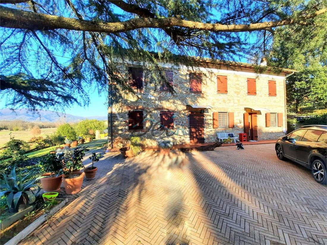 Estate in Montecarlo, Tuscany, Italy 4 - 15328729