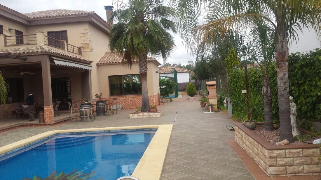 Villa in La Carlota, Andalusia, Spain 2 - 15329911