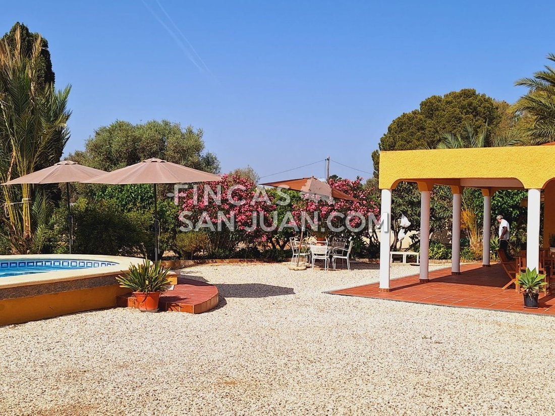 Chalet in Alicante, Valencian Community, Spain 3 - 15326224