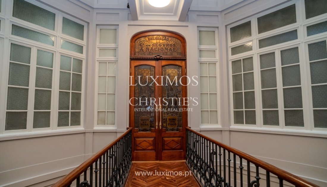 Apartment in Cedofeita, Santo Ildefonso, Se, Miragaia, Sao Nicolau e Vitoria, Porto District, Portugal 3 - 15328177