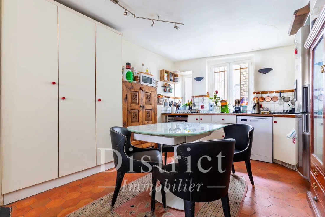 Apartment in Sorbonne, Paris 5e Arrondissement, Paris 4 - 15329072